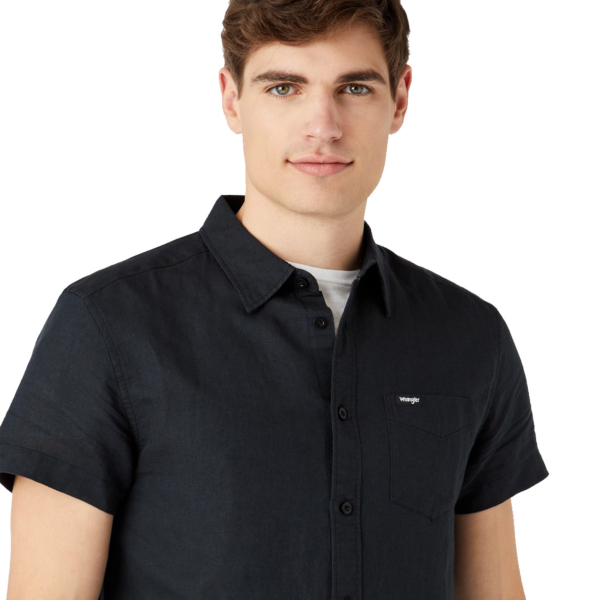 Wrangler One Pocket Short Sleeve Shirt - Faded Black (W5J1LOXV6)