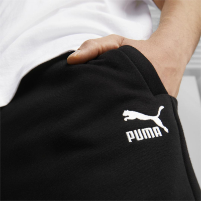Puma Classics Men Sweatpants in Black (detail)

