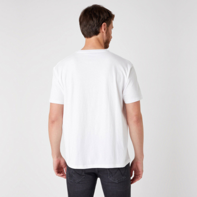 WRANGLER Car Men T-Shirt in White (W7APGF989)
