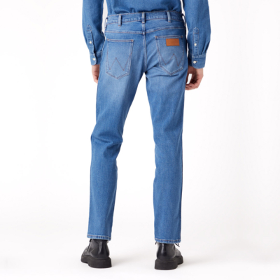 Wrangler Greensboro Jeans for Men in New Favorite (W15QJX21Y) 
