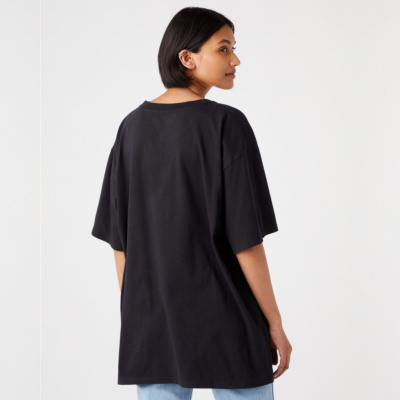 Wrangler Oversized Women T-Shirt in Worn Black (W7R3GFZ01) 