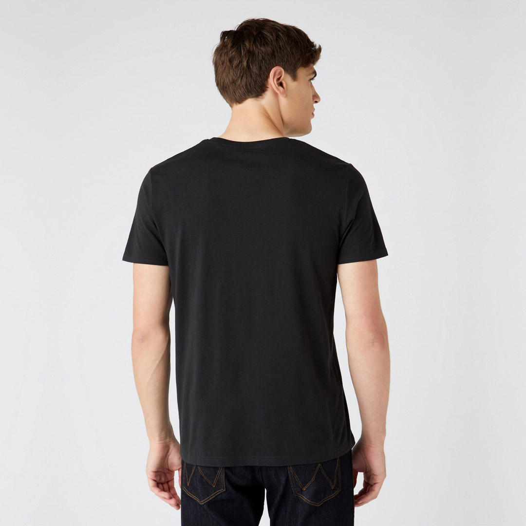 WRANGLER Frame Logo Men T-Shirt in Faded Black (W7H3D3XV6) 
